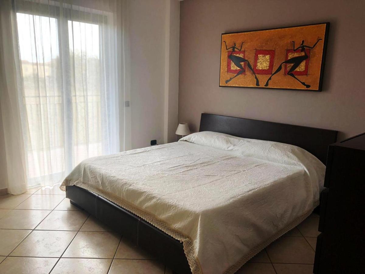 Appartement La Casa Di Pedro à Santa Maria Capua Vetere Extérieur photo