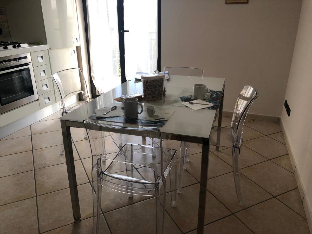 Appartement La Casa Di Pedro à Santa Maria Capua Vetere Extérieur photo