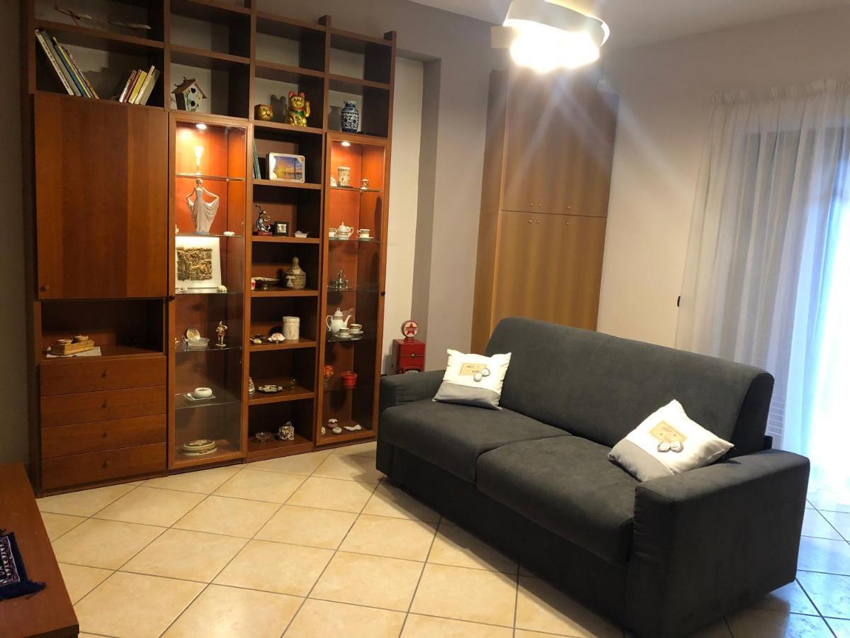 Appartement La Casa Di Pedro à Santa Maria Capua Vetere Extérieur photo